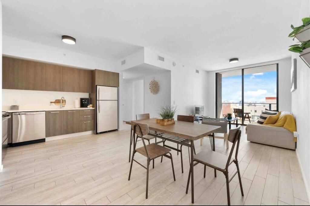 Gorgeous 2Br/2Bth In The Heart Of Miami Apartment ภายนอก รูปภาพ