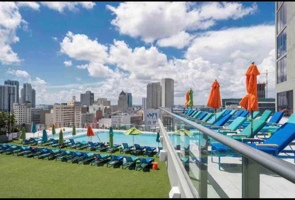 Gorgeous 2Br/2Bth In The Heart Of Miami Apartment ภายนอก รูปภาพ