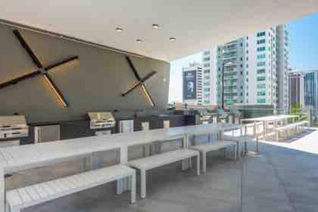 Gorgeous 2Br/2Bth In The Heart Of Miami Apartment ภายนอก รูปภาพ