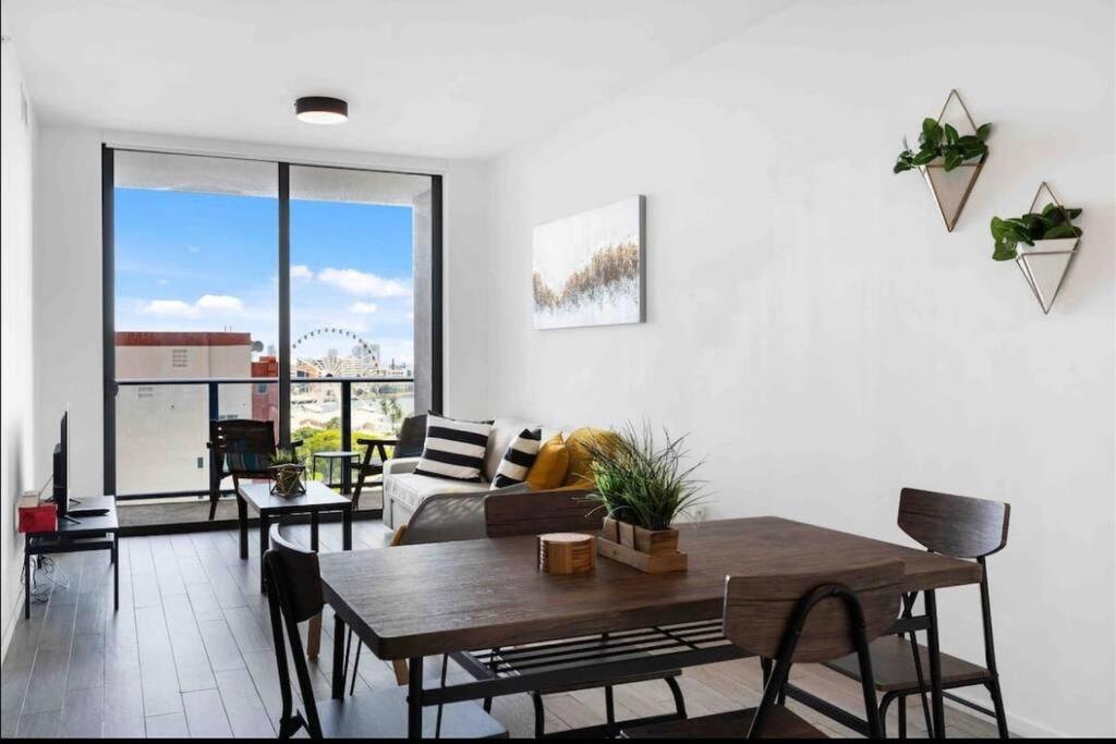 Gorgeous 2Br/2Bth In The Heart Of Miami Apartment ภายนอก รูปภาพ